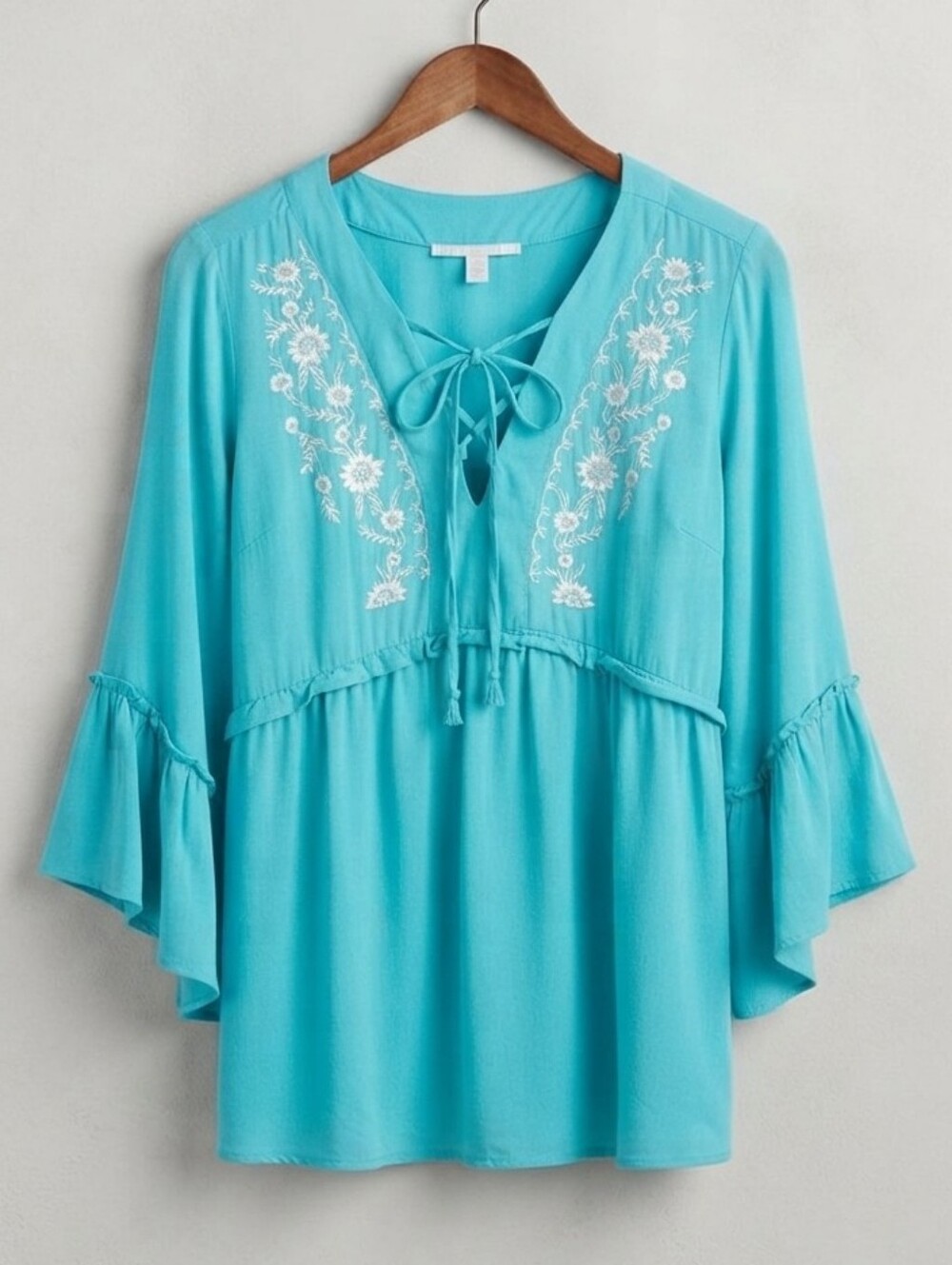 Stella & Ginger Blue Curacao Embroidered V-Neck Bell Sleeve Blouse Size PL NWT